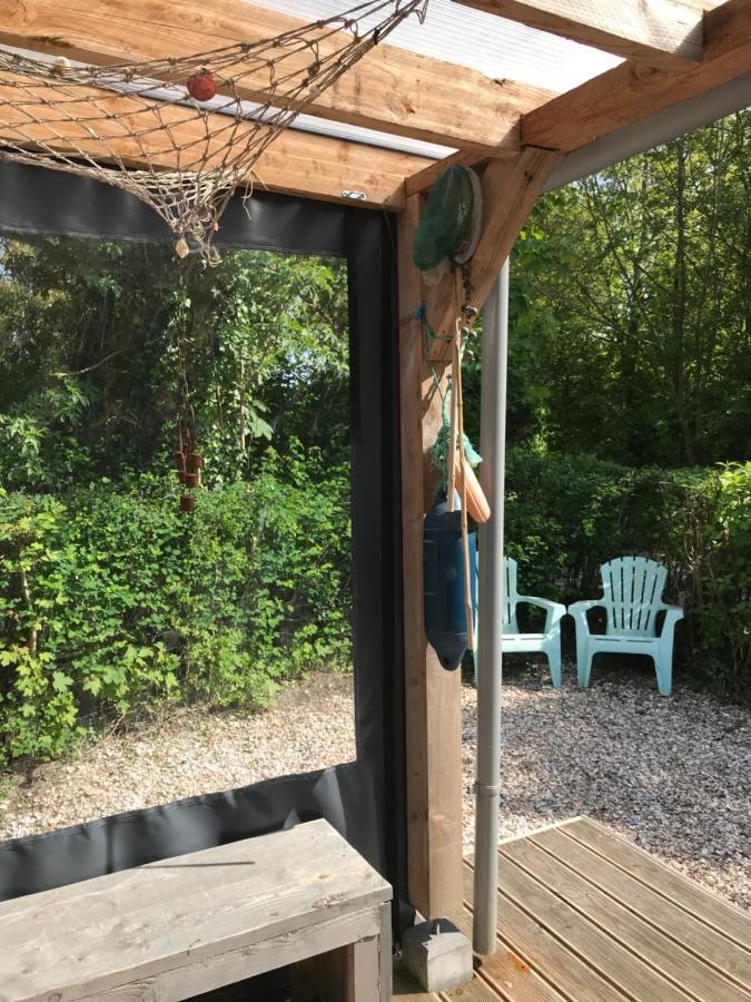 Bellemare Bungalow Lauwersmeer Mit Ueberdachte Veranda Und Eingezaeuntem Garten Anjum Eksteriør billede